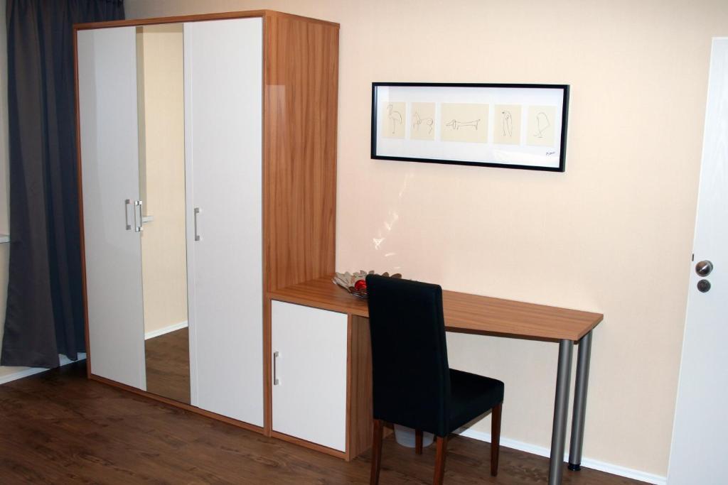 Haus Elisabeth Hotel Бад Залцунген Стая снимка