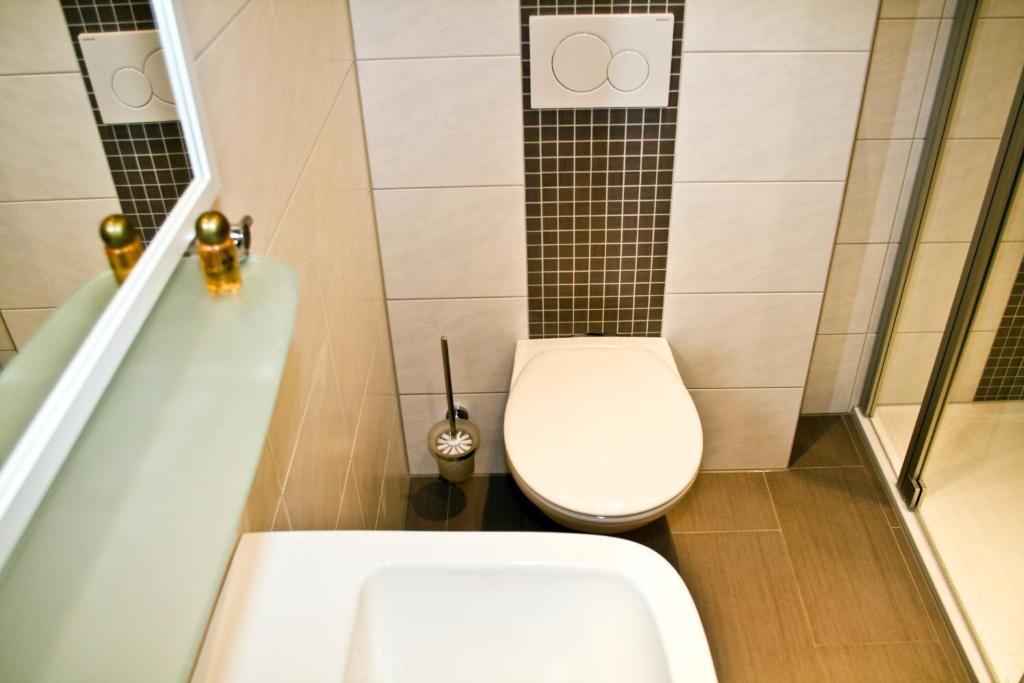 Haus Elisabeth Hotel Бад Залцунген Стая снимка